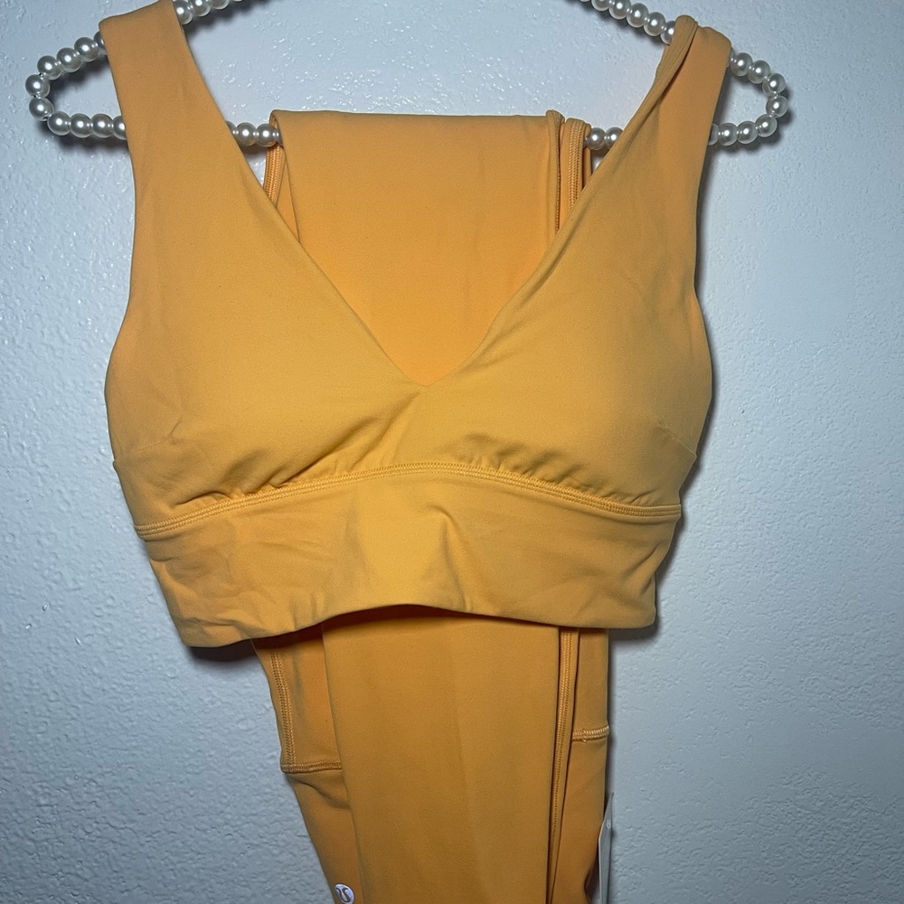 Lululemon Sports Bra and Leggings Set